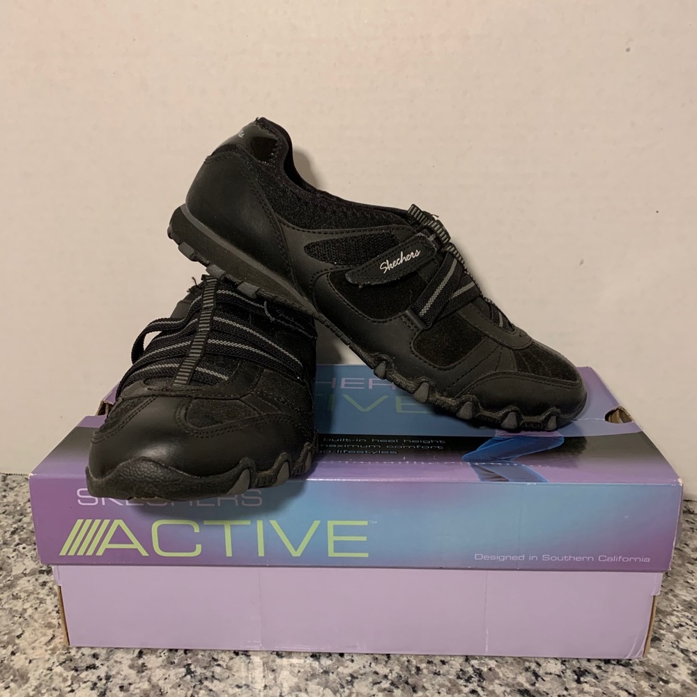 Sketchers Rock Steady Black Womens 9.5